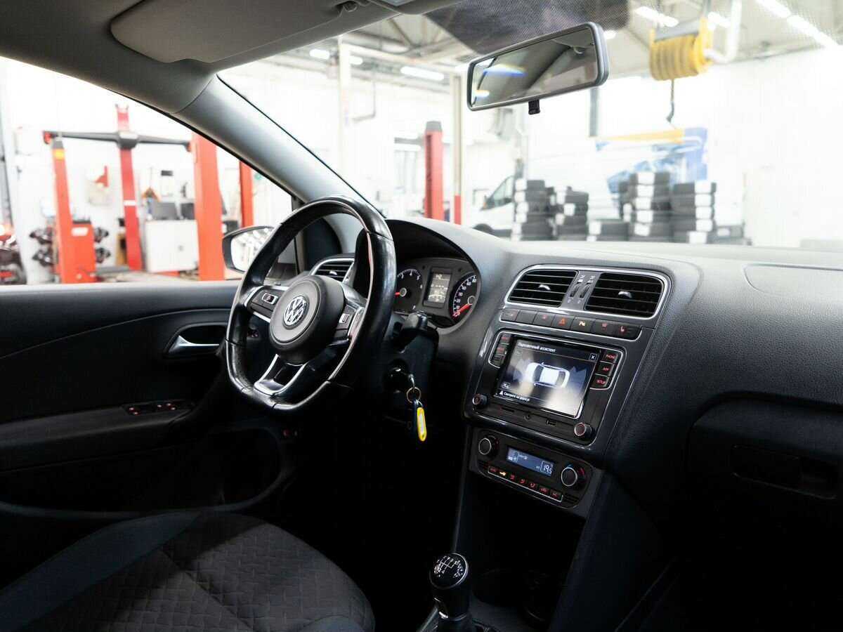 Купить Volkswagen Polo, 2019, 94 794 км, фото №17