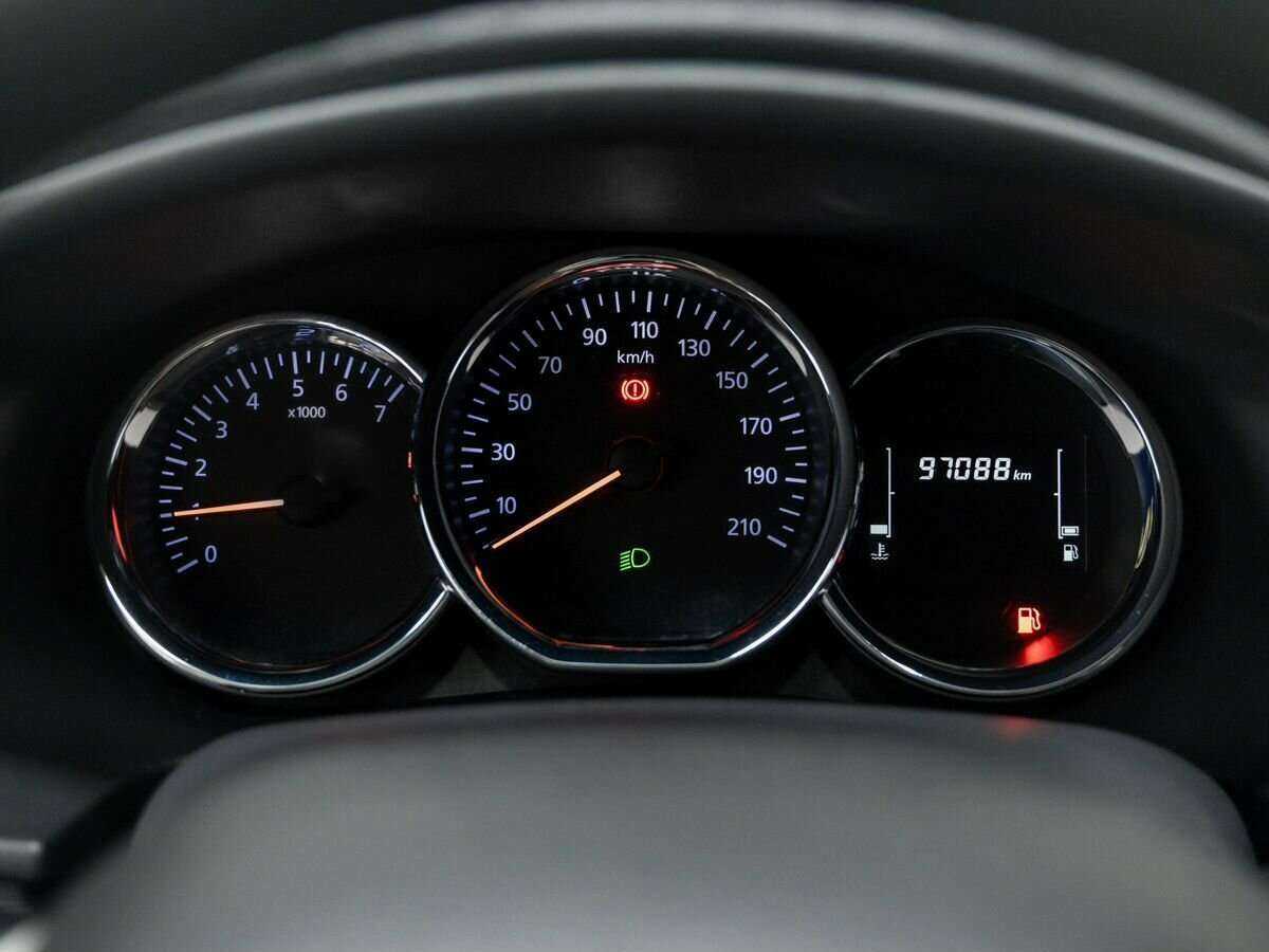 Купить Renault Logan, 2020, 90 000 км, фото №19