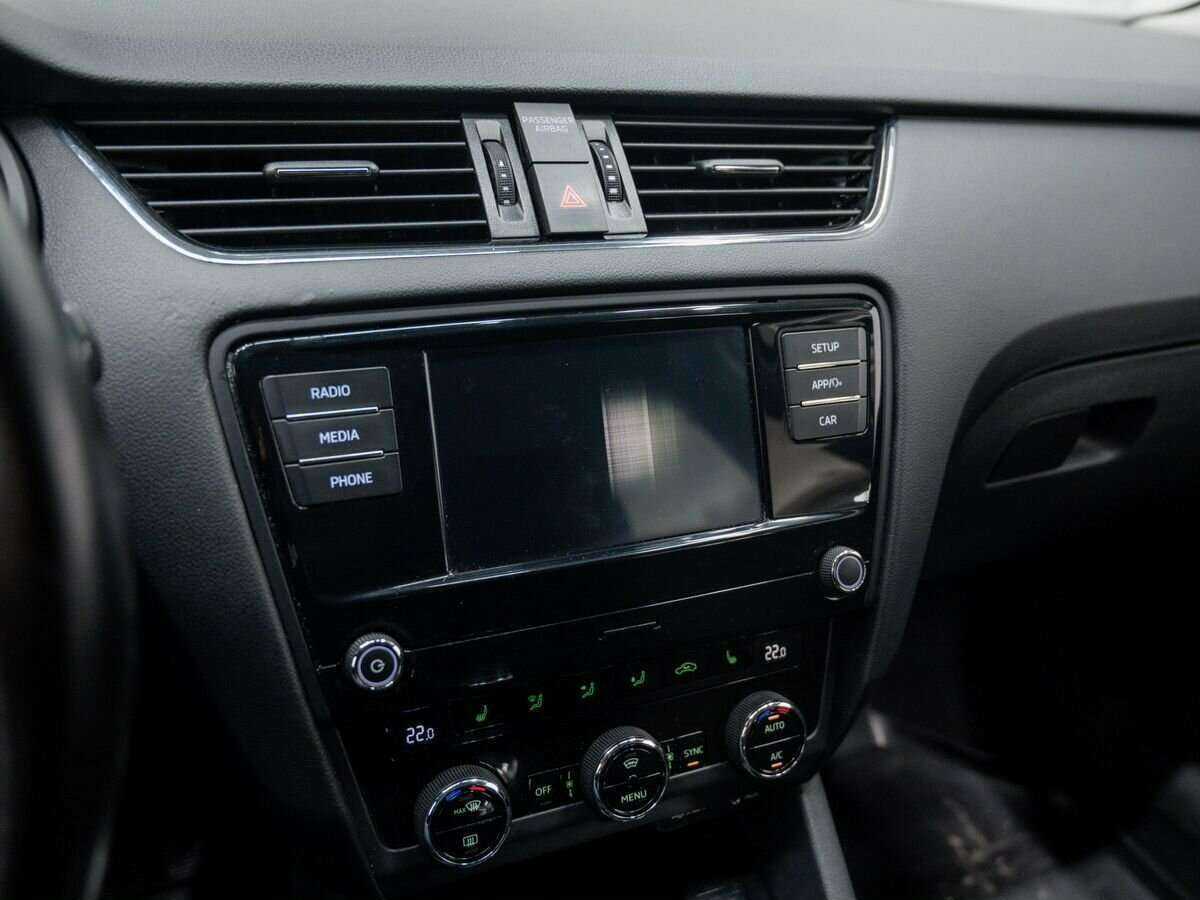 Купить Skoda Octavia, 2017, 175 299 км, фото №16