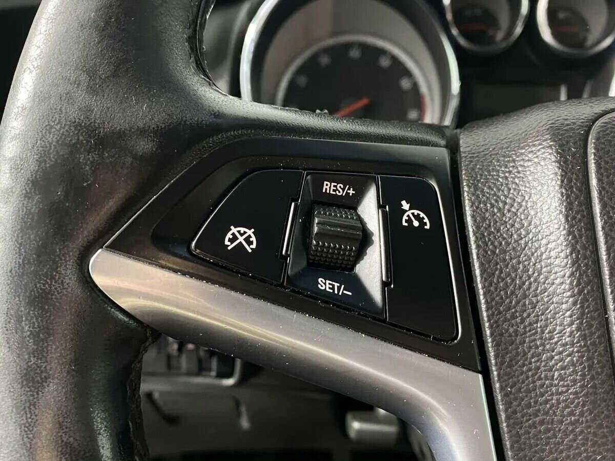 Купить Opel Astra, 2012, 188 000 км, фото №12