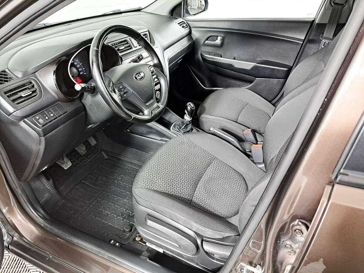 Купить Kia Rio, 2016, 52 921 км, фото №12