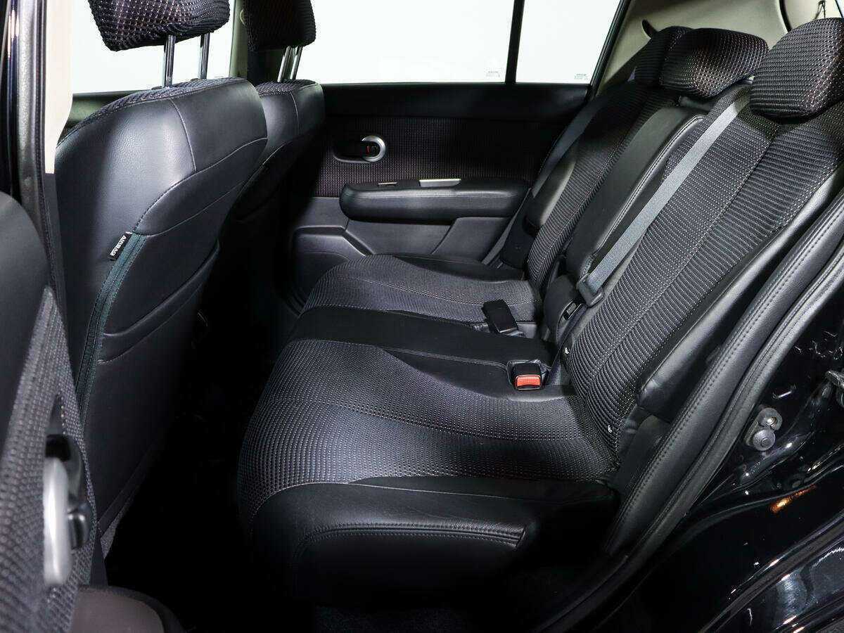 Купить Nissan Tiida, 2012, 70 000 км, фото №10