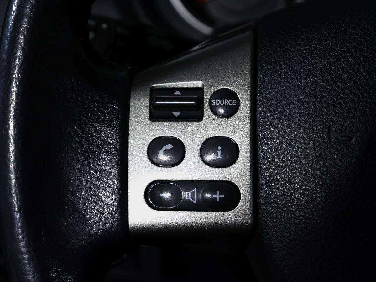 Купить Nissan Tiida, 2012, 70 000 км, фото №18