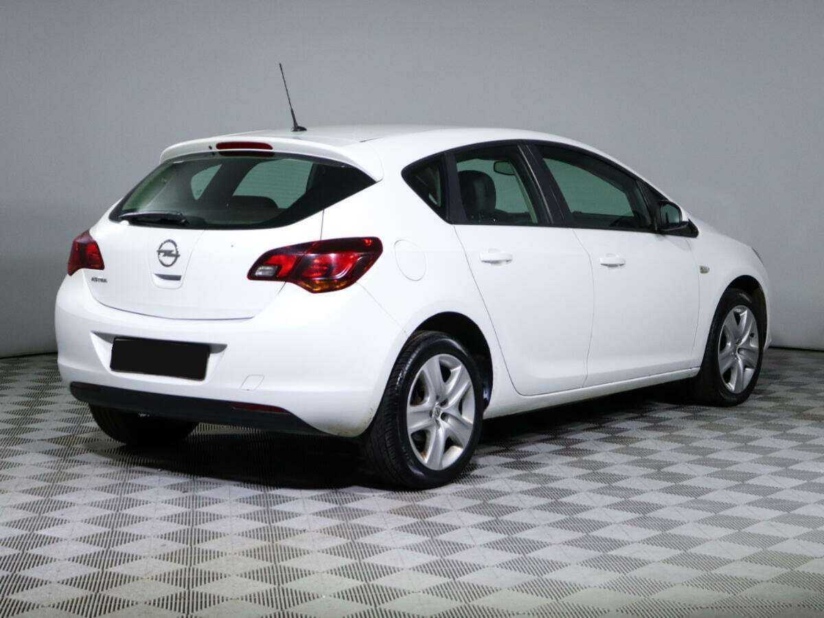 Купить Opel Astra, 2012, 80 000 км, фото №4