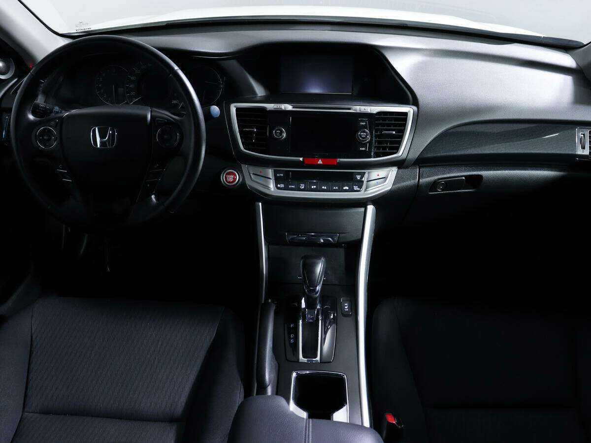 Купить Honda Accord, 2013, 40 485 км, фото №9