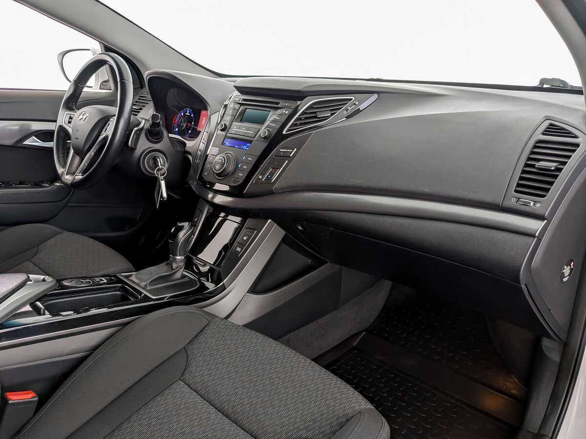 Купить Hyundai i40, 2016, 101 981 км, фото №9