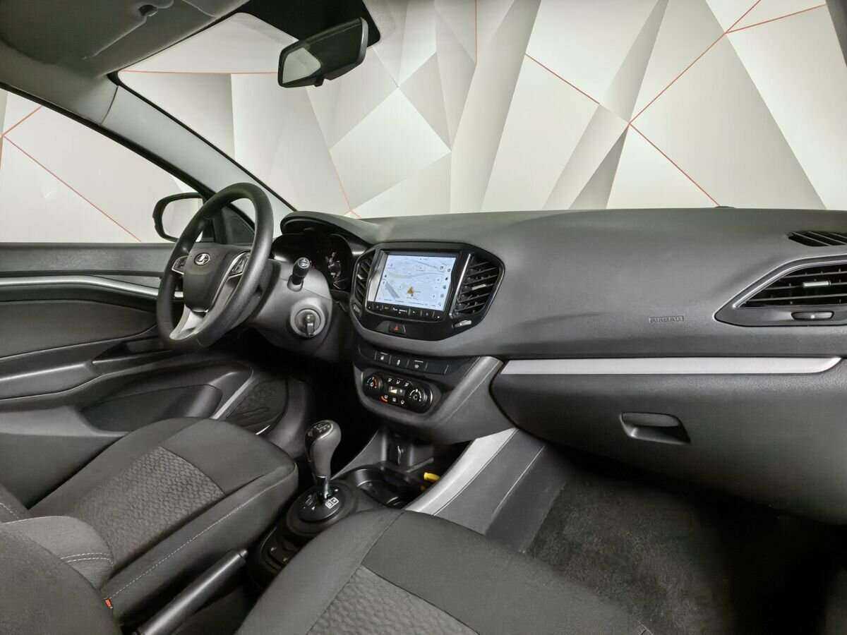 Купить Lada (ВАЗ) Vesta, 2018, 49 918 км, фото №8