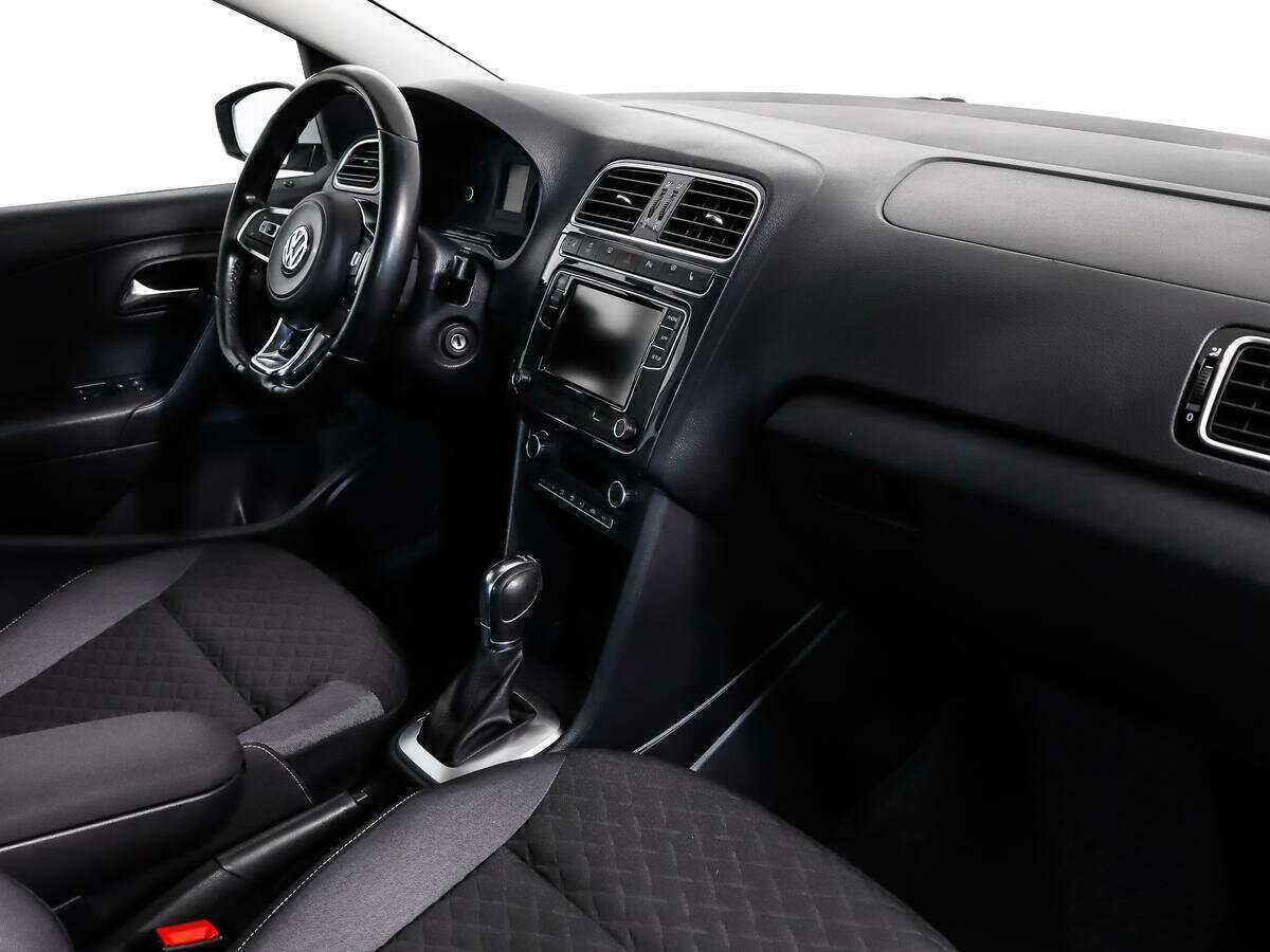 Купить Volkswagen Polo, 2018, 133 140 км, фото №11