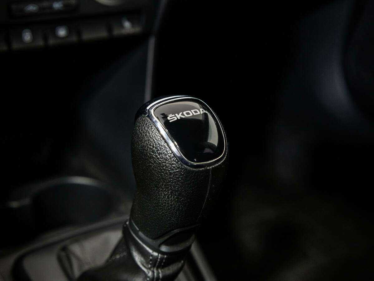 Купить Skoda Rapid, 2016, 180 721 км, фото №15