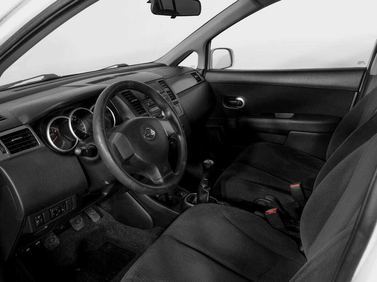 Купить Nissan Tiida, 2013, 140 737 км, фото №14