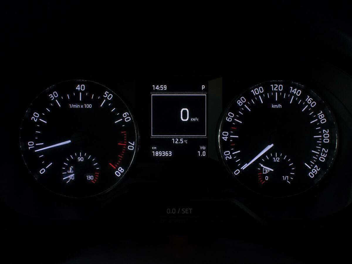 Купить Skoda Octavia, 2014, 189 363 км, фото №11