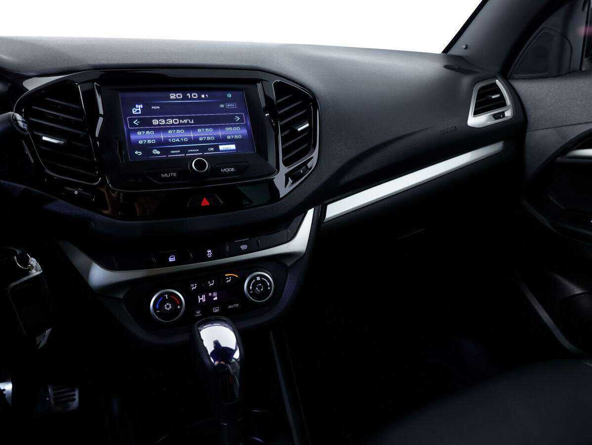 Купить Lada (ВАЗ) Vesta, 2019, 72 892 км, фото №14