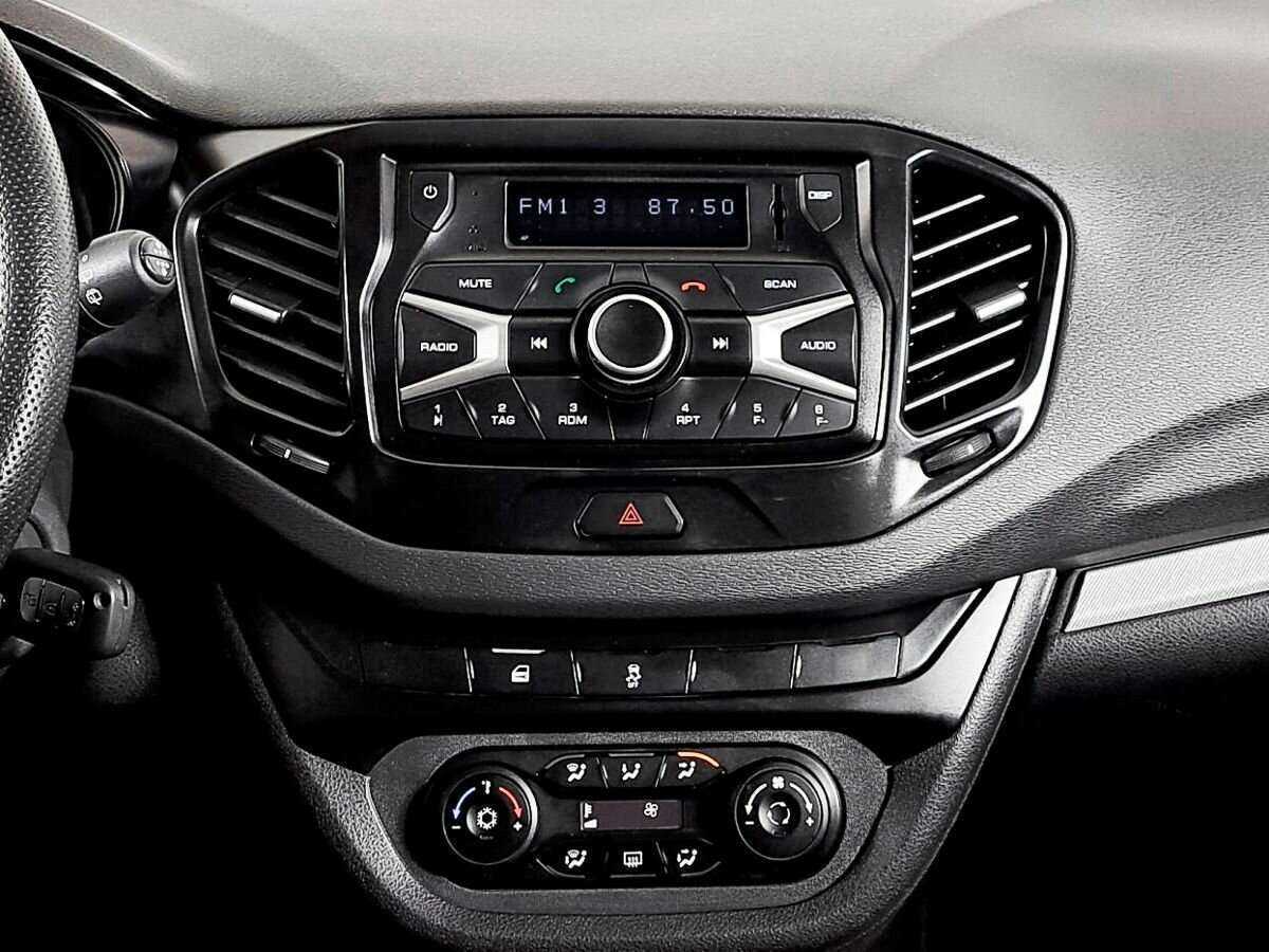 Купить Lada (ВАЗ) Vesta SW, 2020, 95 355 км, фото №13