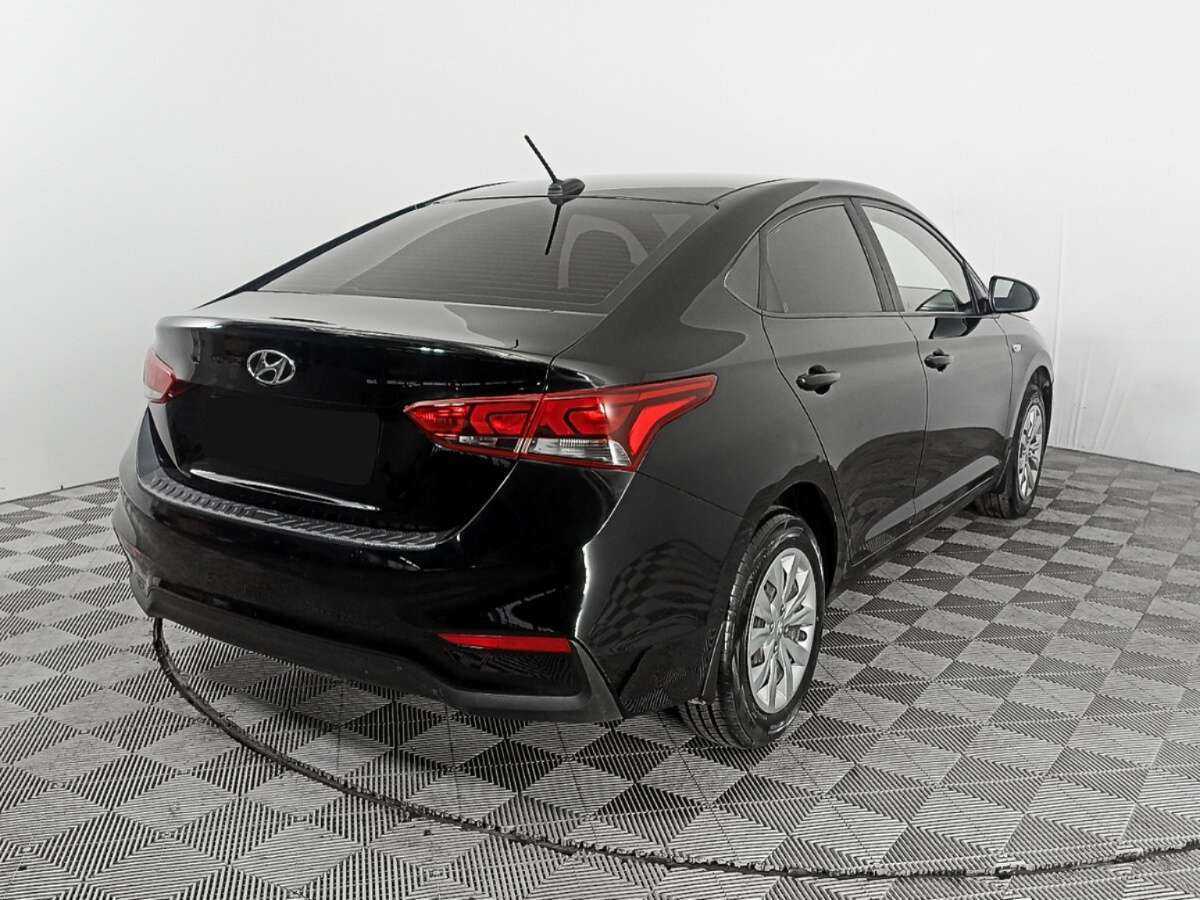 Купить Hyundai Solaris, 2018, 116 302 км, фото №5