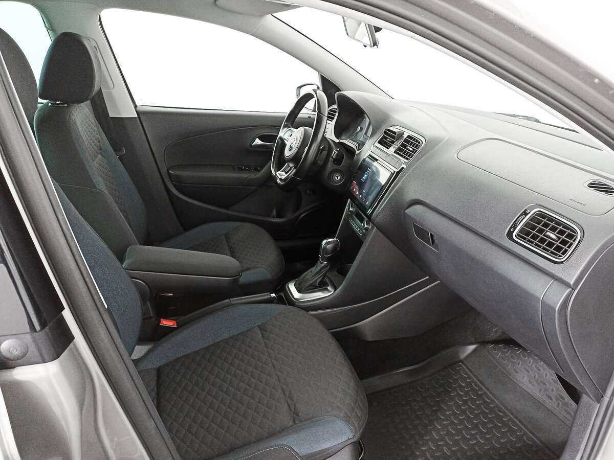 Купить Volkswagen Polo, 2019, 285 362 км, фото №9