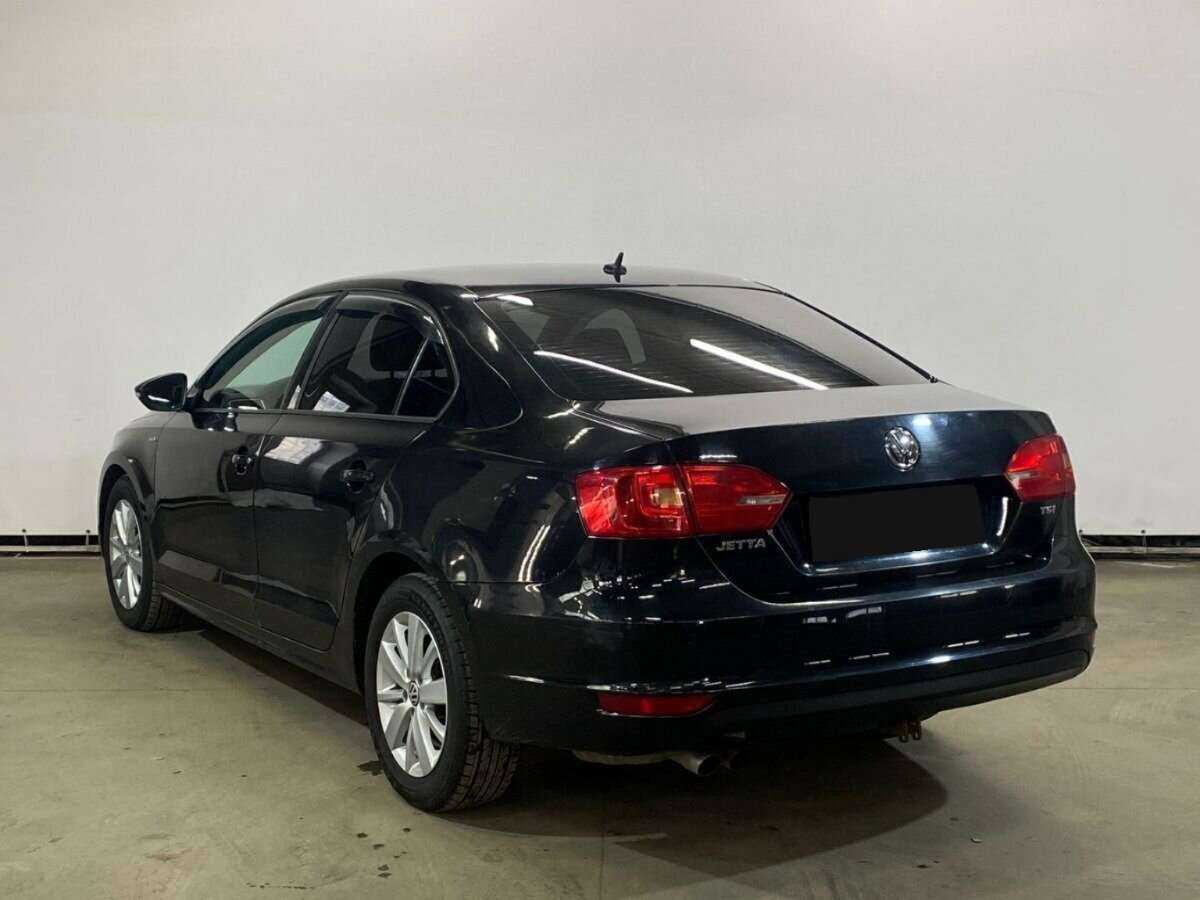 Купить Volkswagen Jetta, 2013, 125 800 км, фото №6