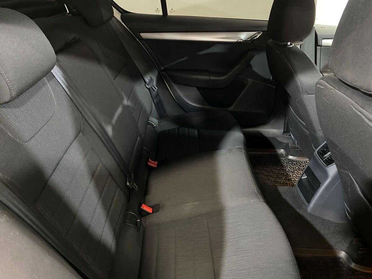 Купить Skoda Octavia, 2013, 166 500 км, фото №10