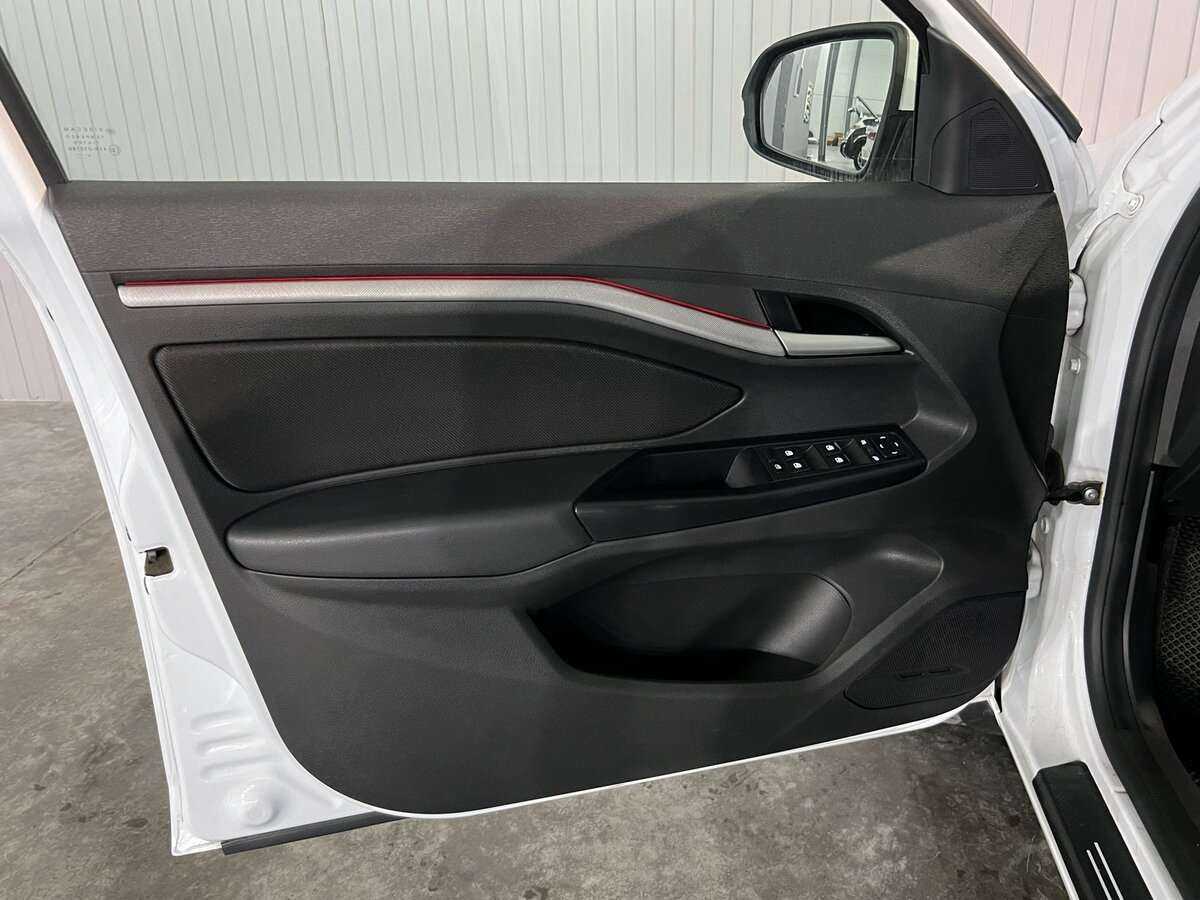 Купить Lada (ВАЗ) Vesta, 2020, 45 660 км, фото №9