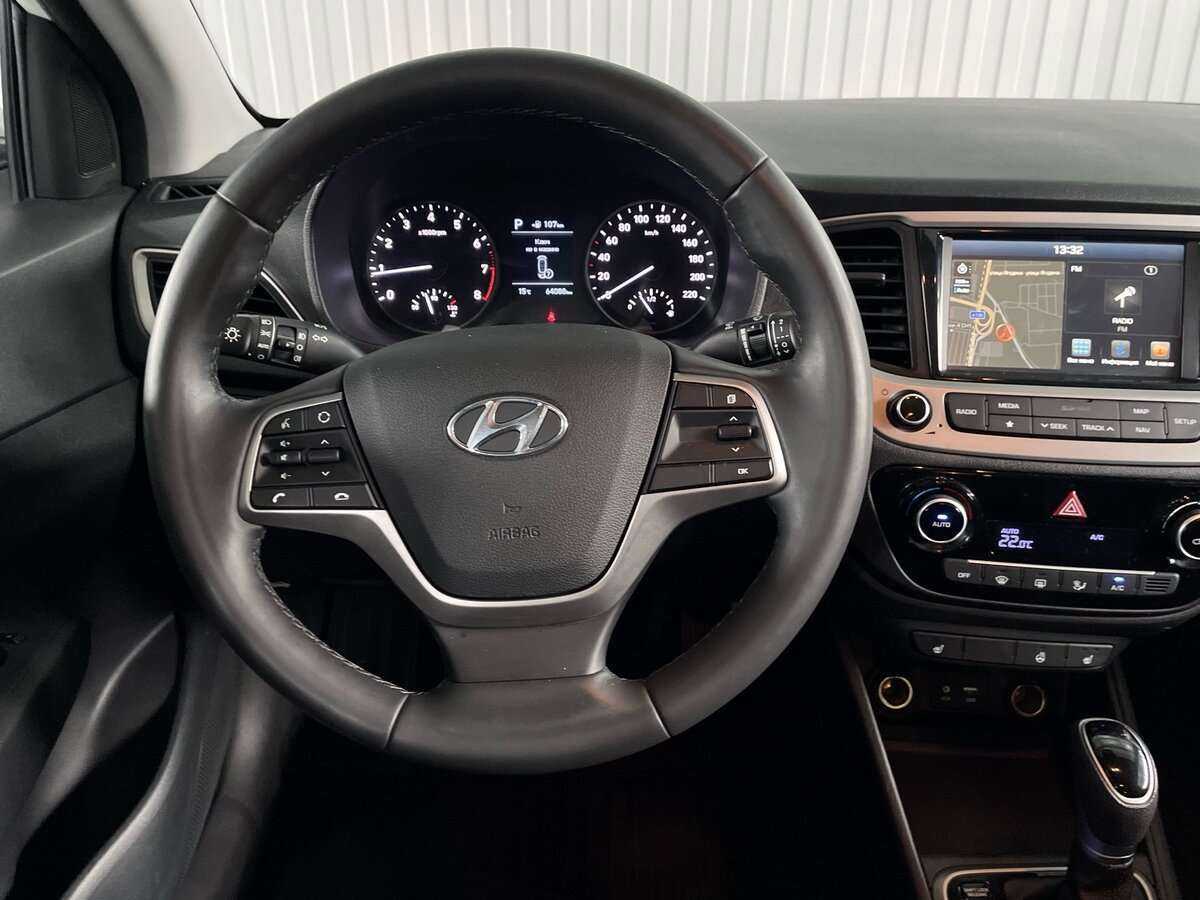 Купить Hyundai Solaris, 2018, 64 084 км, фото №10
