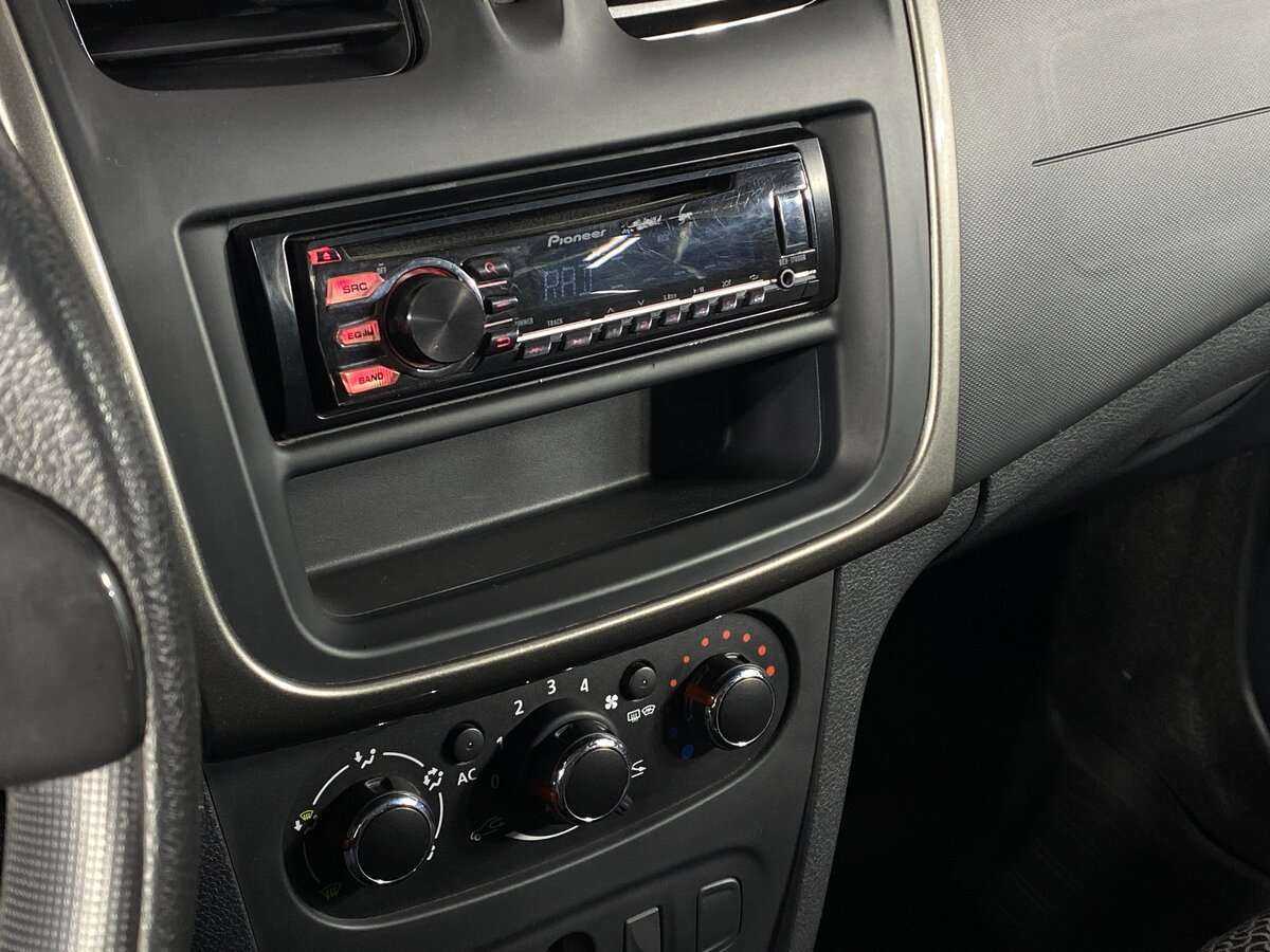 Купить Renault Sandero, 2015, 46 000 км, фото №14