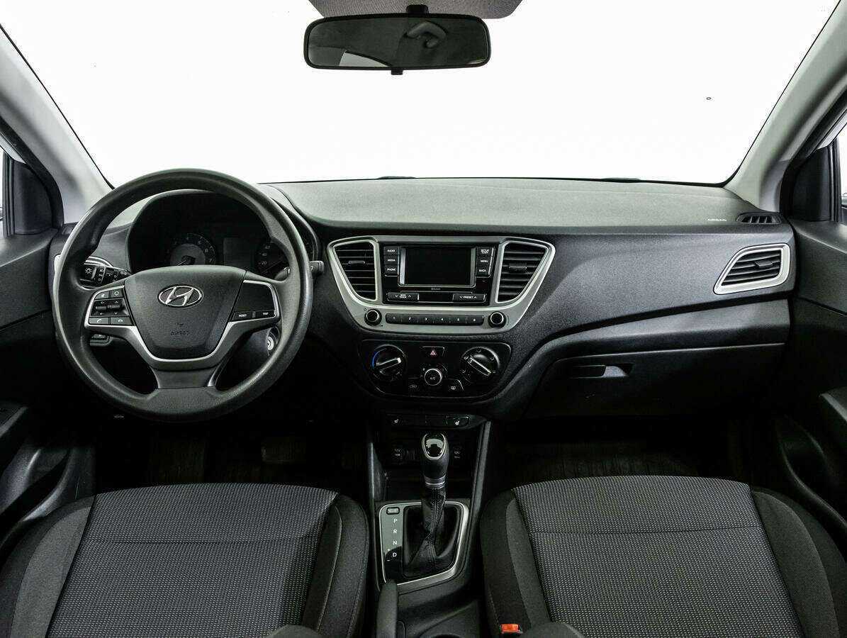 Купить Hyundai Solaris, 2020, 131 339 км, фото №12