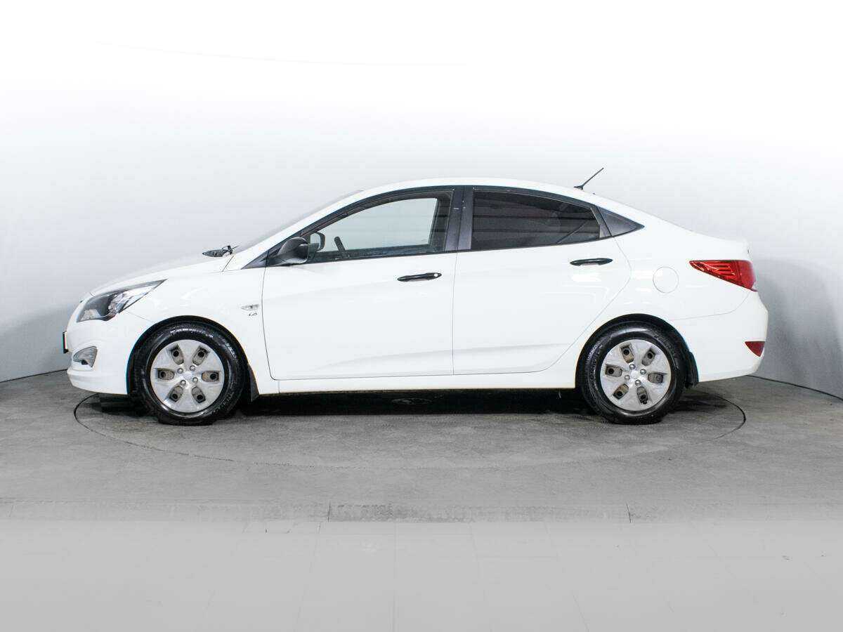 Купить Hyundai Solaris, 2015, 207 000 км, фото №8