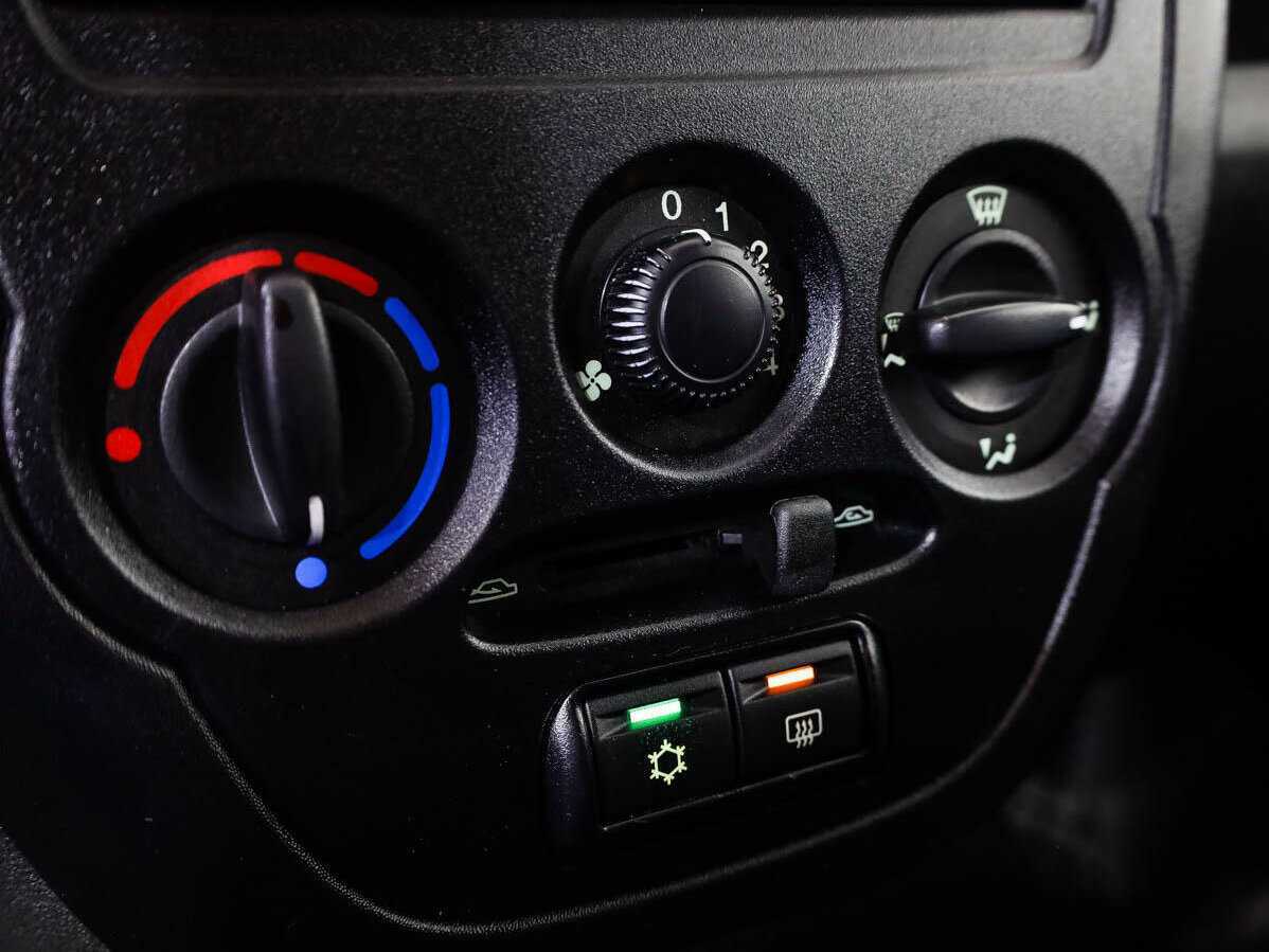 Купить Lada (ВАЗ) Granta, 2014, 208 118 км, фото №14