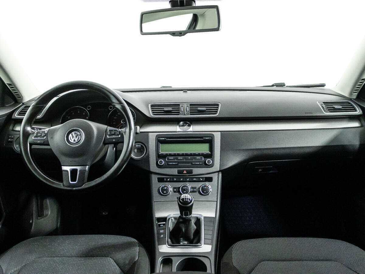 Купить Volkswagen Passat, 2013, 230 742 км, фото №13