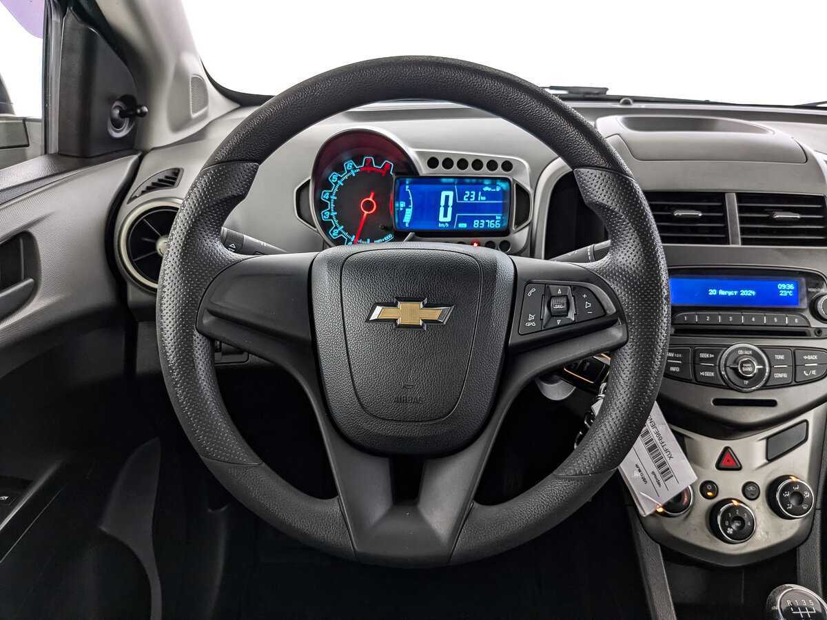 Купить Chevrolet Aveo, 2014, 83 759 км, фото №17