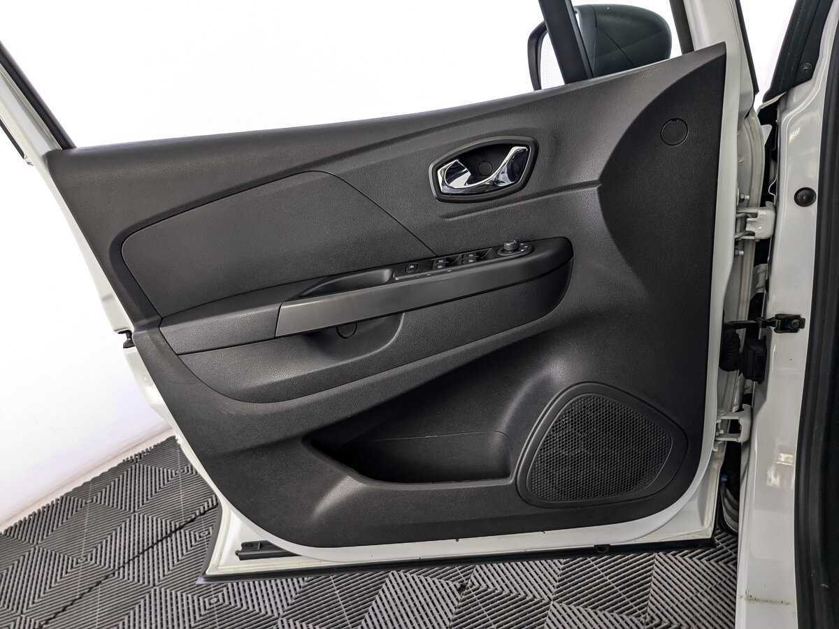 Купить Renault Kaptur, 2018, 109 967 км, фото №15