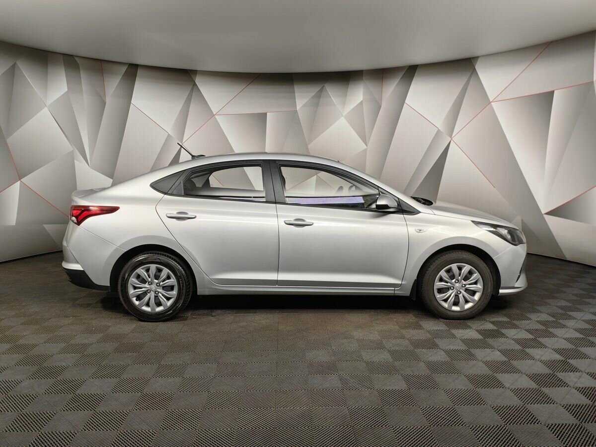 Купить Hyundai Solaris, 2021, 40 680 км, фото №6