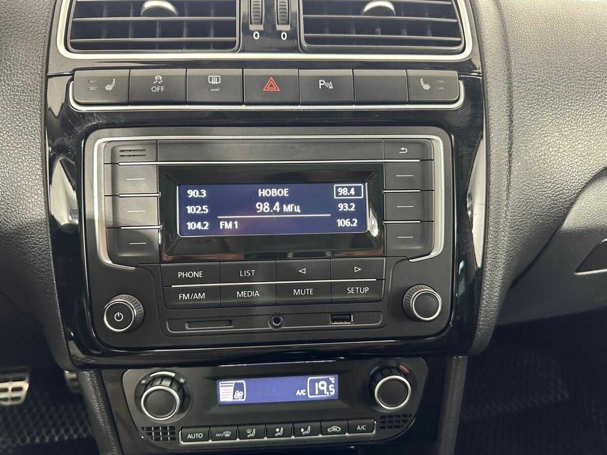 Купить Volkswagen Polo, 2018, 170 000 км, фото №12