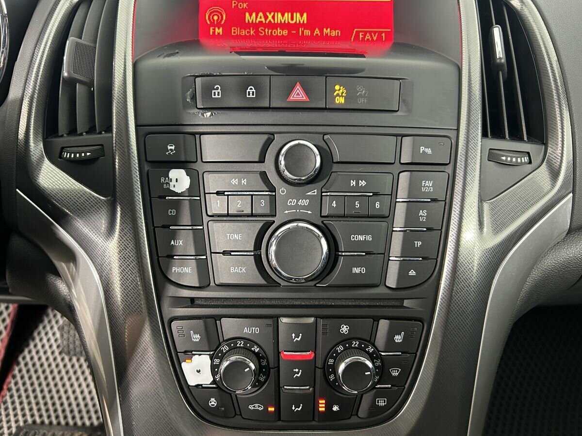 Купить Opel Astra, 2012, 176 107 км, фото №12