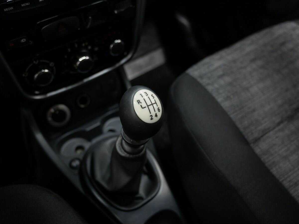 Купить Renault Duster, 2013, 200 000 км, фото №16