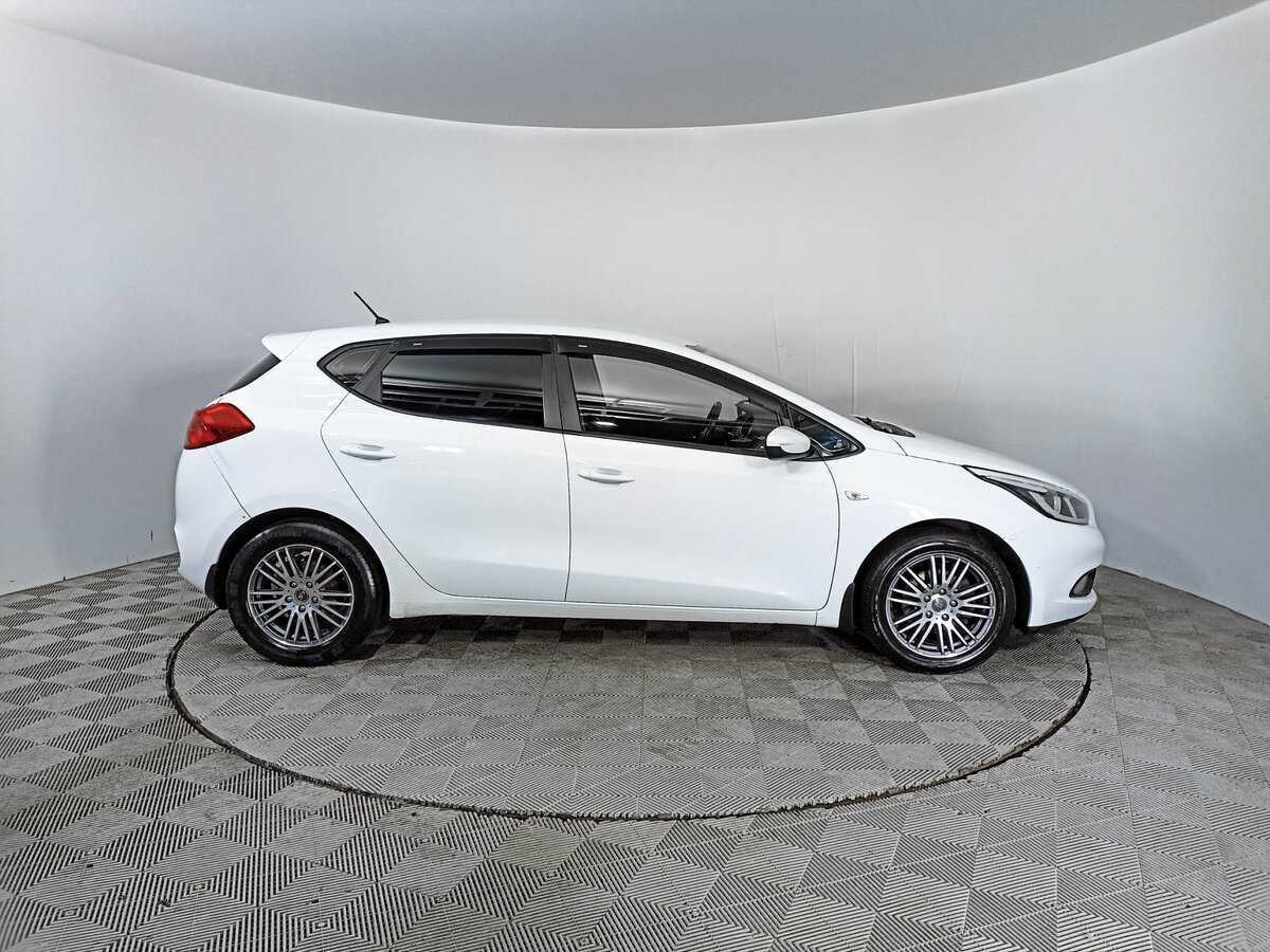 Купить Kia Ceed, 2014, 123 171 км, фото №4