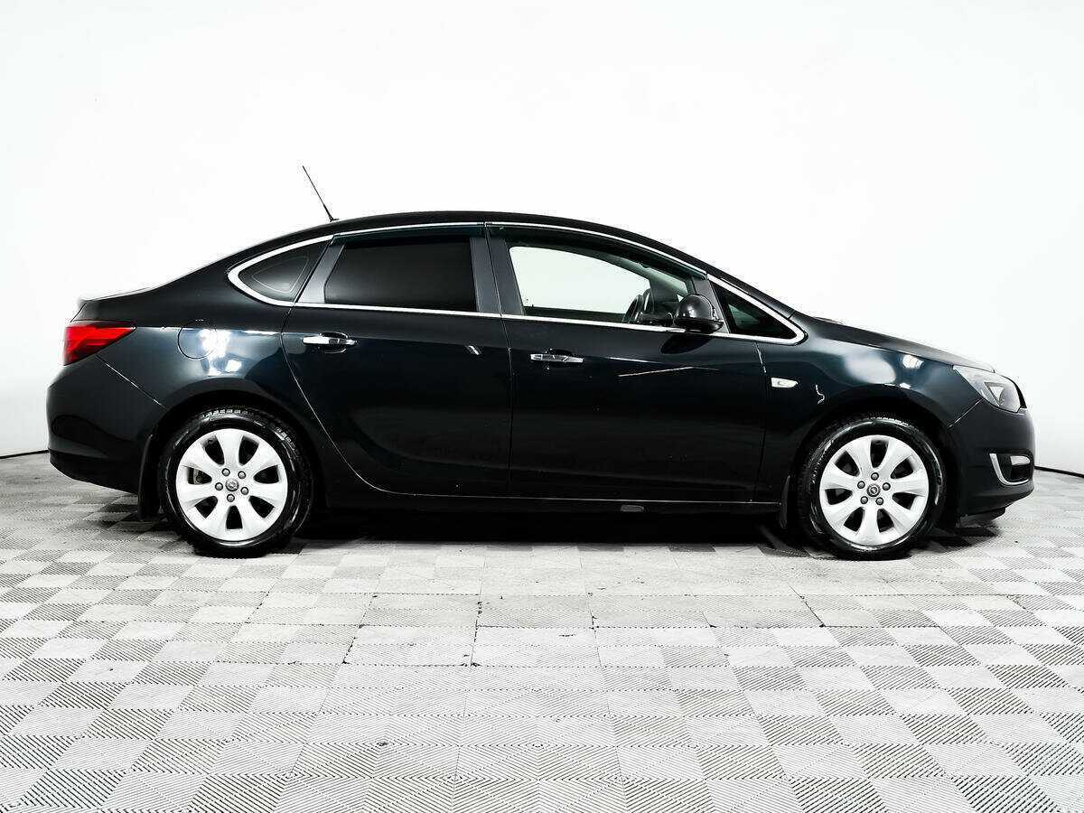 Купить Opel Astra, 2013, 144 866 км, фото №4