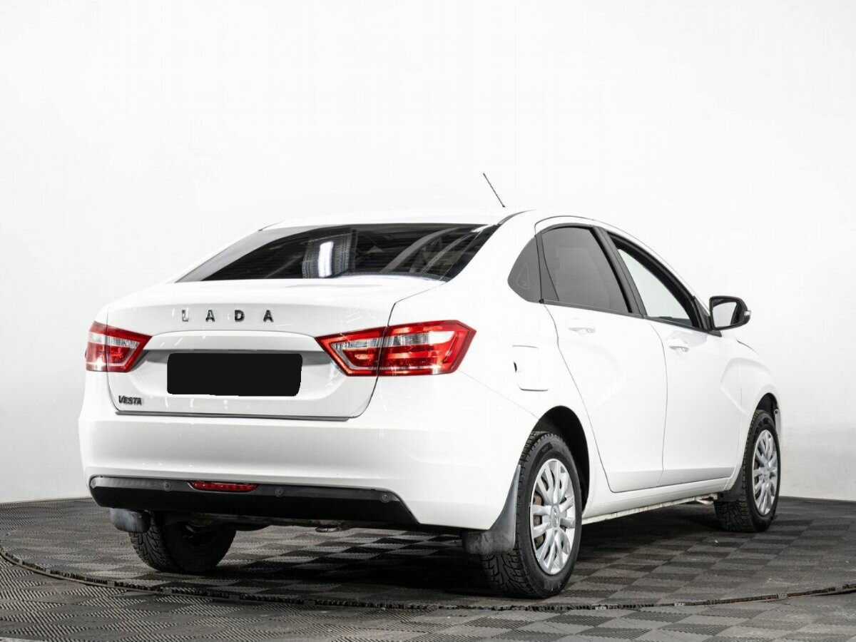 Купить Lada (ВАЗ) Vesta, 2017, 125 000 км, фото №4