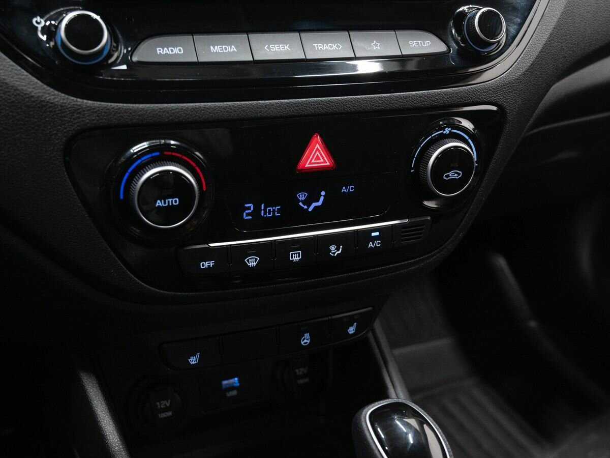 Купить Hyundai Solaris, 2021, 35 000 км, фото №18