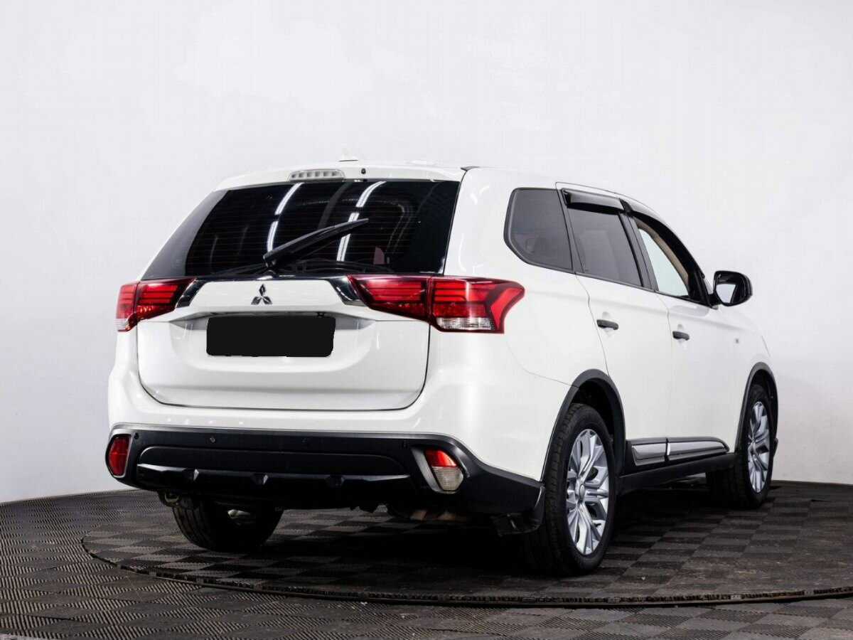 Купить Mitsubishi Outlander, 2018, 165 115 км, фото №6