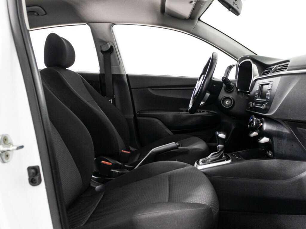 Купить Kia Rio, 2020, 119 129 км, фото №22
