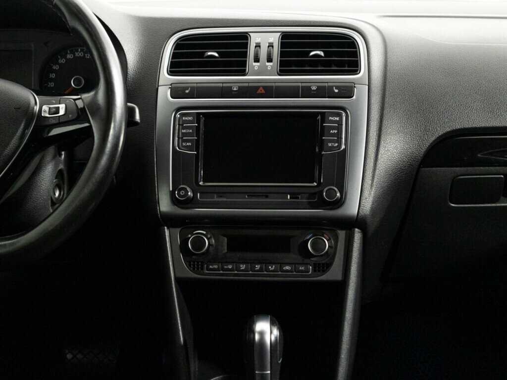 Купить Volkswagen Polo, 2018, 109 965 км, фото №14