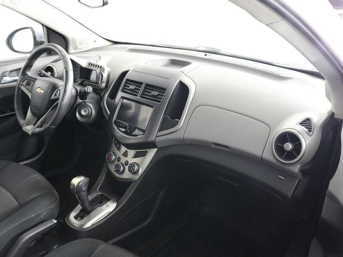 Купить Chevrolet Aveo, 2014, 190 202 км, фото №6