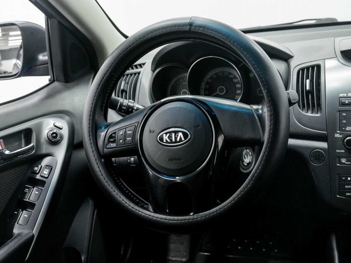 Купить Kia Cerato 6-speed, 2012, 341 000 км, фото №11