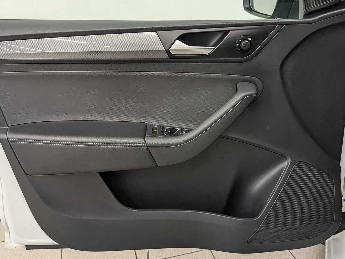 Купить Volkswagen Polo, 2021, 142 153 км, фото №19