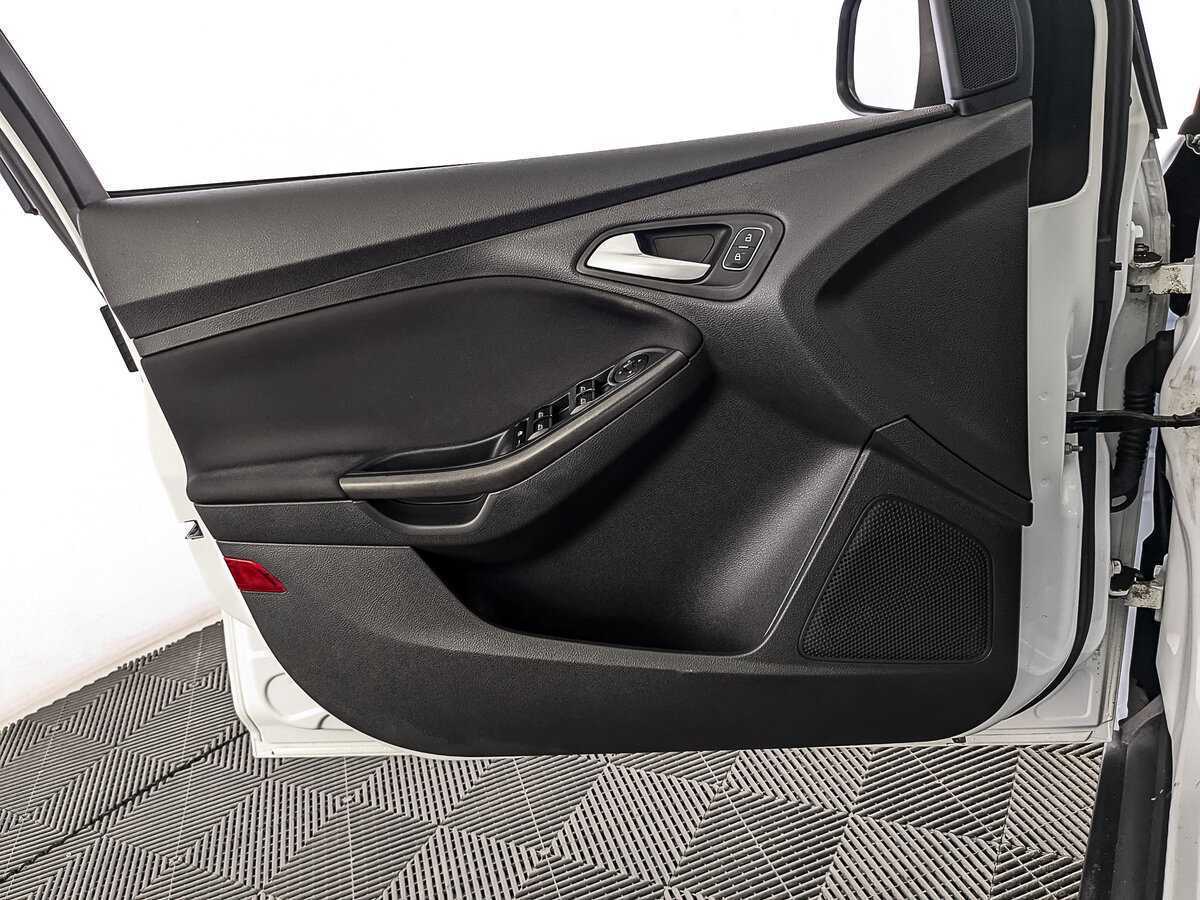Купить Ford Focus, 2018, 120 252 км, фото №19