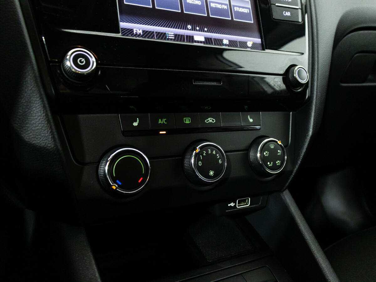 Купить Skoda Octavia, 2018, 137 000 км, фото №15