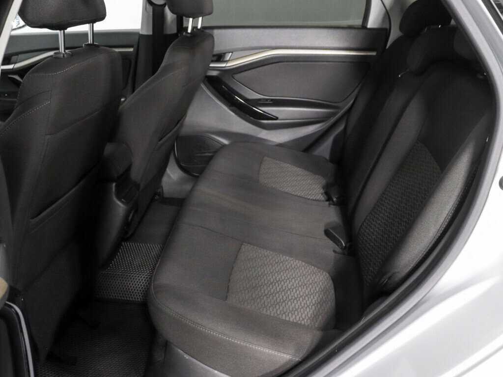 Купить Lada (ВАЗ) Vesta SW, 2018, 149 178 км, фото №8