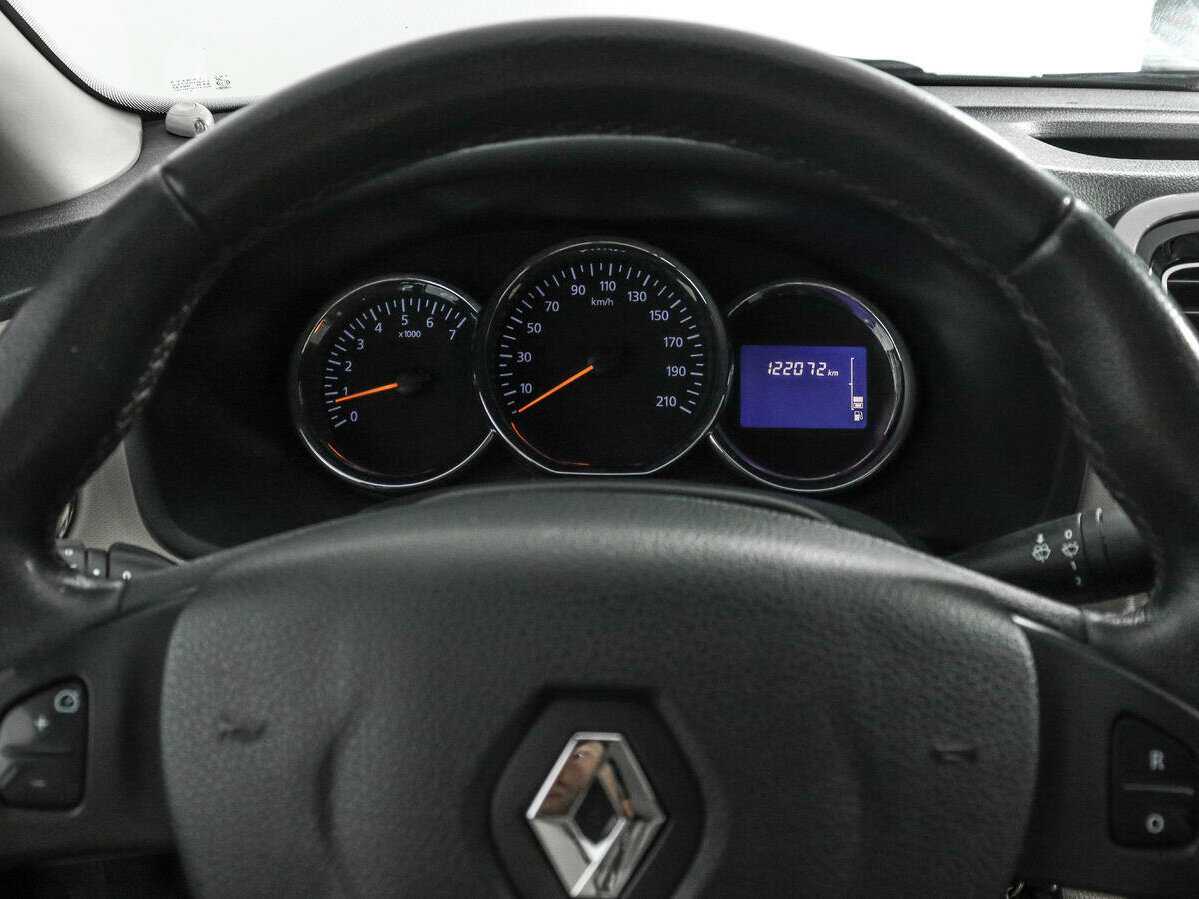 Купить Renault Logan, 2014, 122 071 км, фото №15