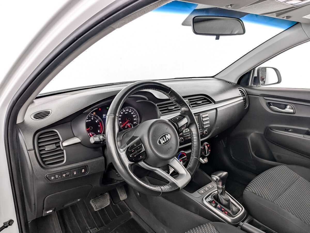 Купить Kia Rio X-Line, 2019, 151 365 км, фото №16