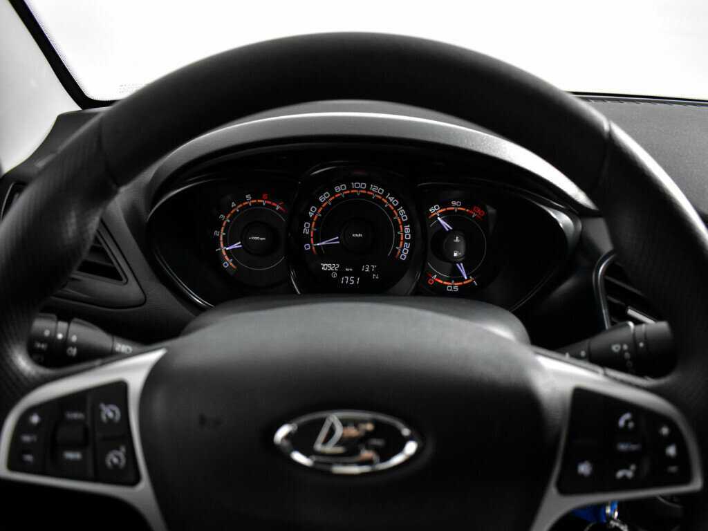 Купить Lada (ВАЗ) Vesta, 2017, 70 921 км, фото №20